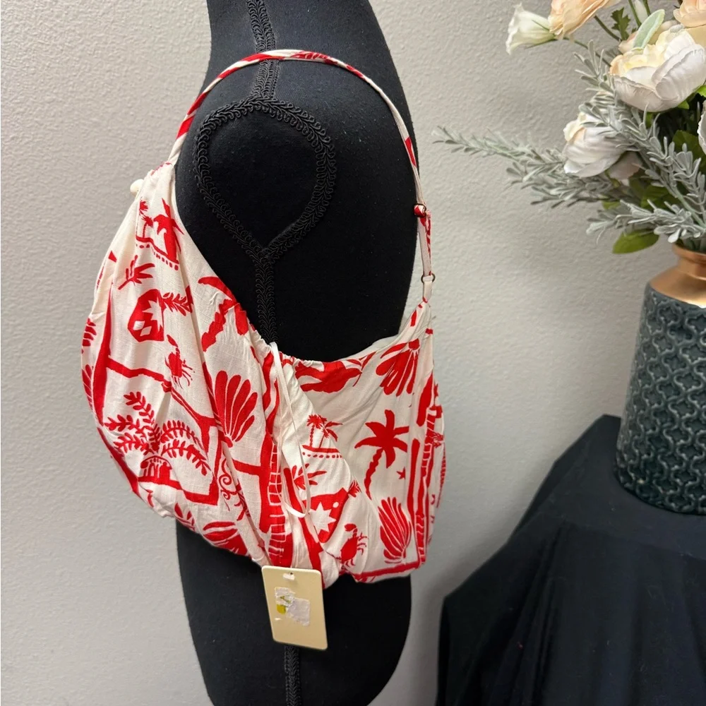 NWT Peach Red Cream Shell Print Crop Tank Top Button Detail Resort Summer M - Picture 2 of 8